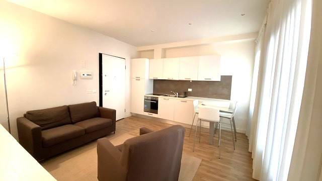 appartamento in affitto a Milano in zona Centro Direzionale