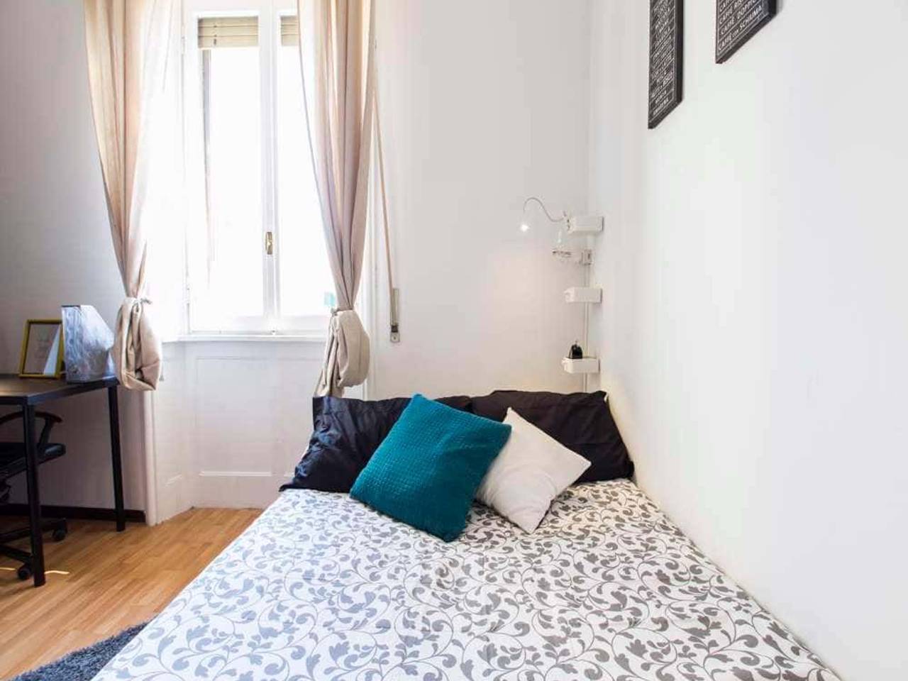 negozio in affitto a Milano in zona Morivione