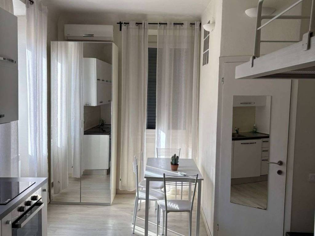 appartamento in affitto a Milano in zona Bocconi