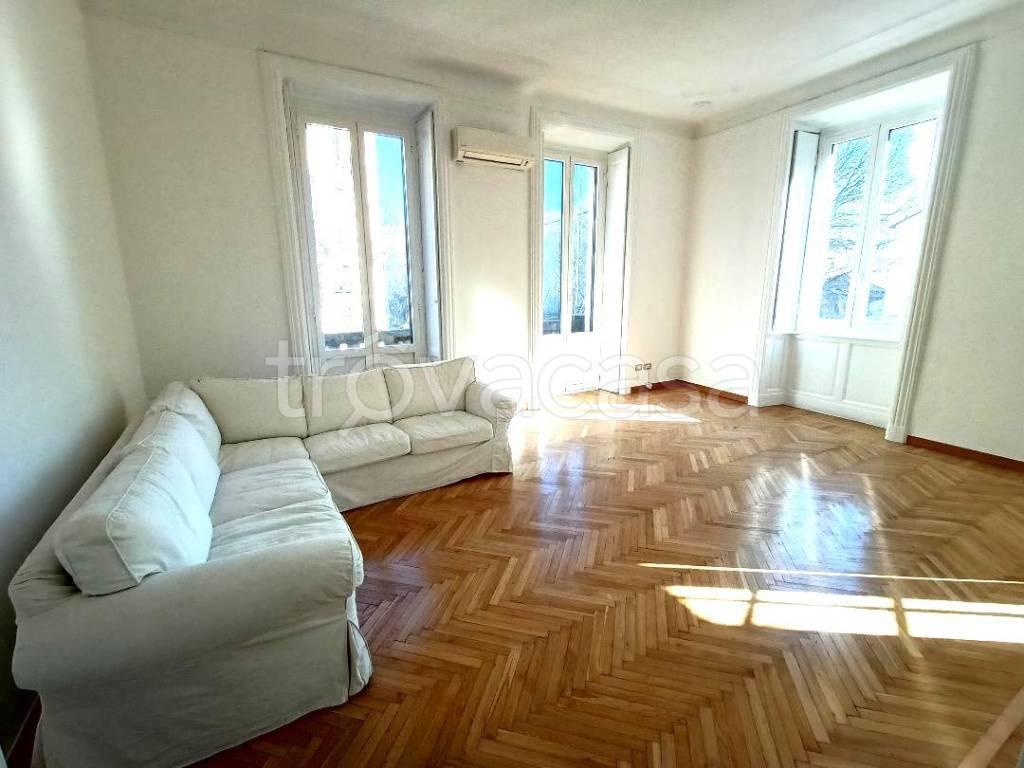 appartamento in affitto a Milano