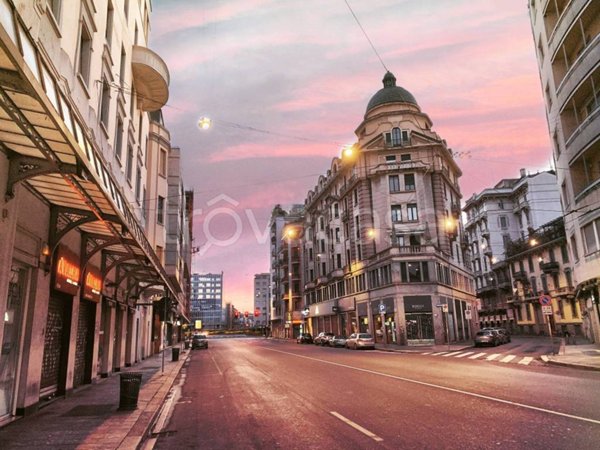 negozio in affitto a Milano