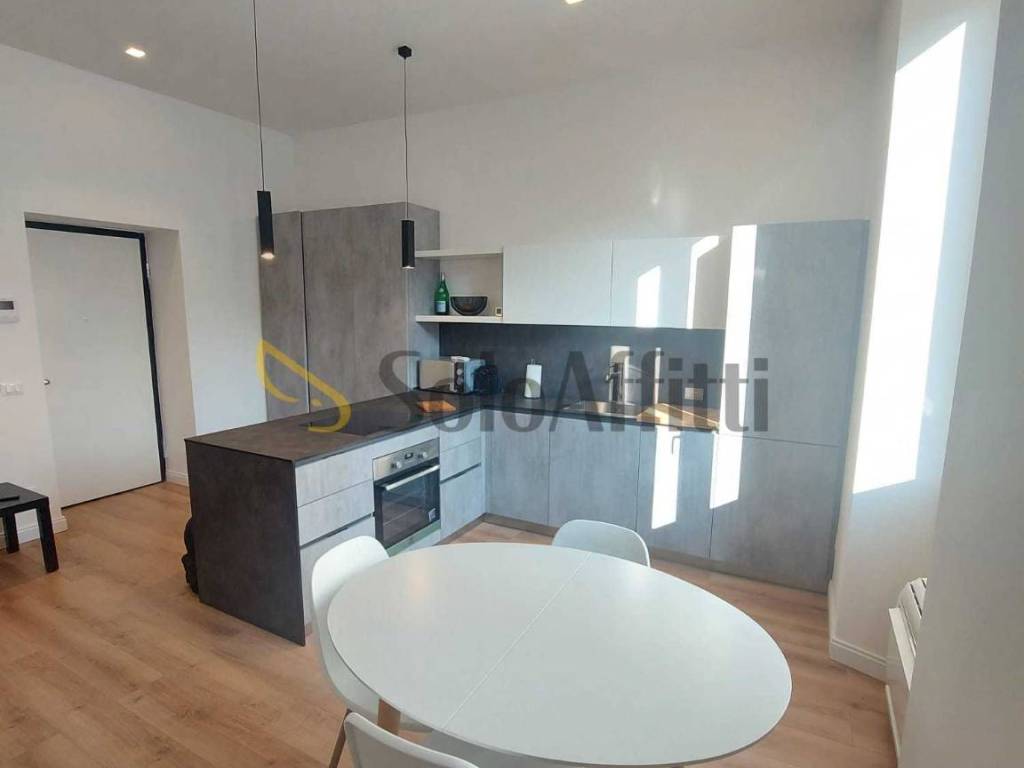 appartamento in affitto a Milano in zona Centro Direzionale