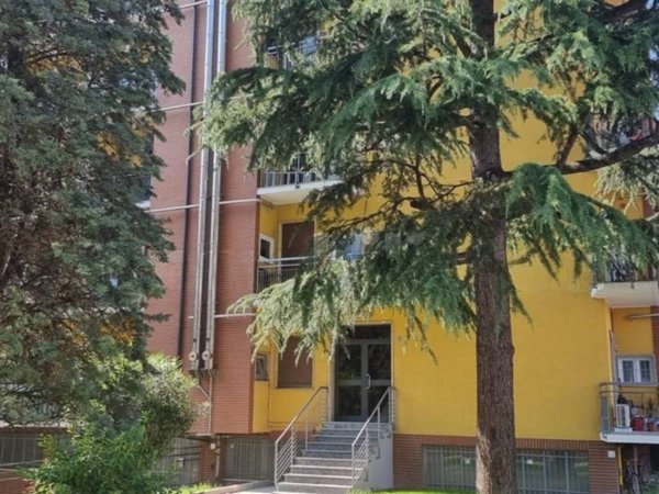 appartamento in affitto a Milano in zona Famagosta