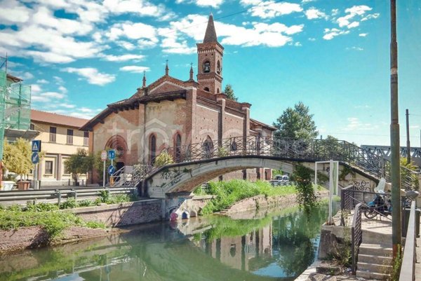 negozio in affitto a Milano in zona Barona