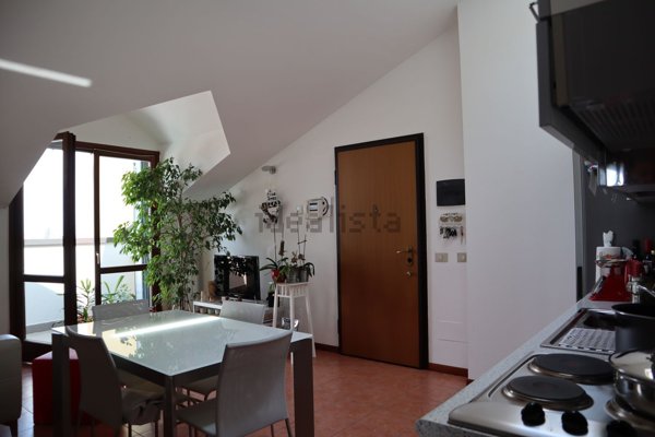 appartamento in affitto a Milano in zona Isola