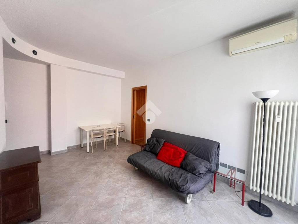 appartamento in affitto a Milano in zona Piazzale Lodi