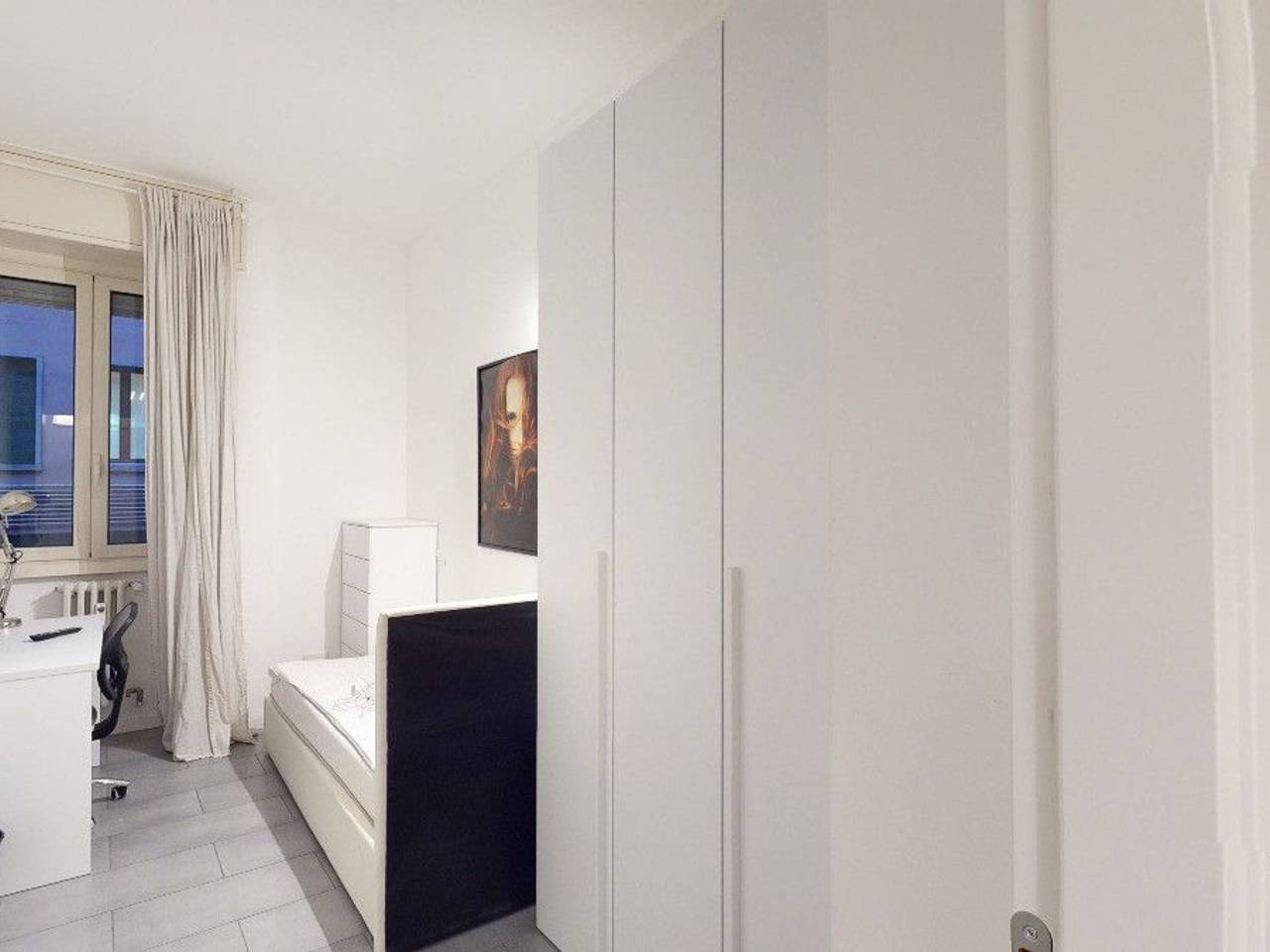 negozio in affitto a Milano in zona Centro Direzionale