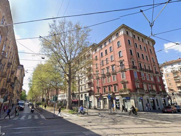 negozio in affitto a Milano in zona Porta Romana