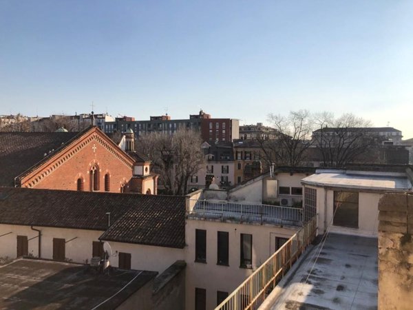 appartamento in affitto a Milano in zona Porta Ticinese