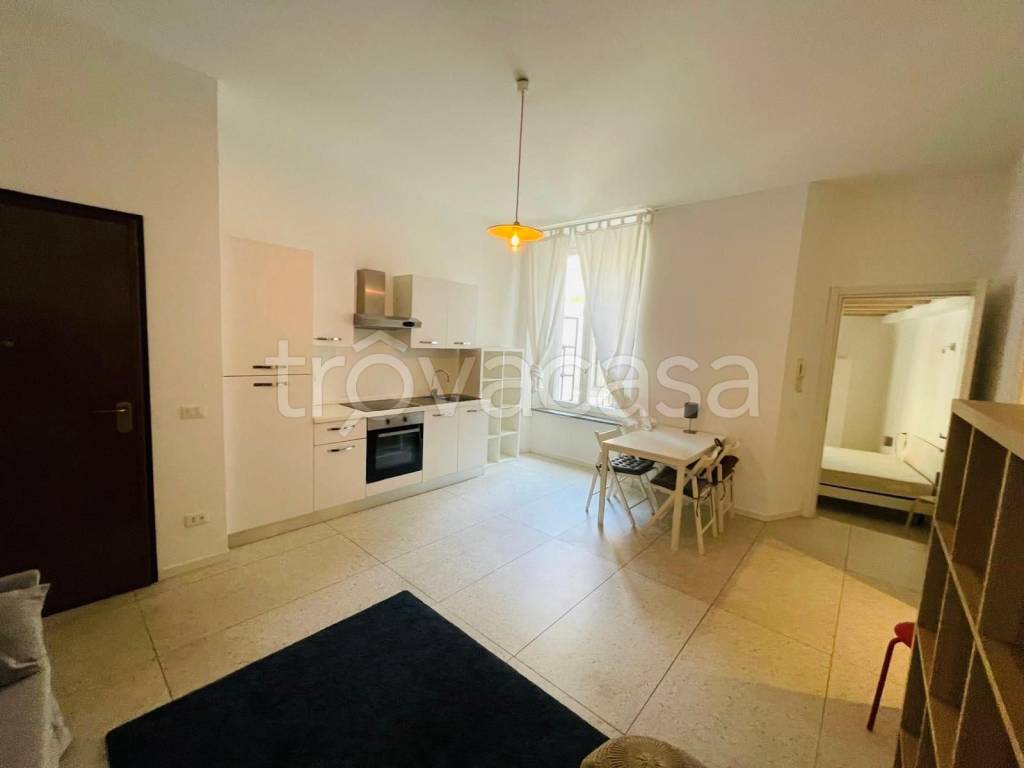 appartamento in affitto a Milano