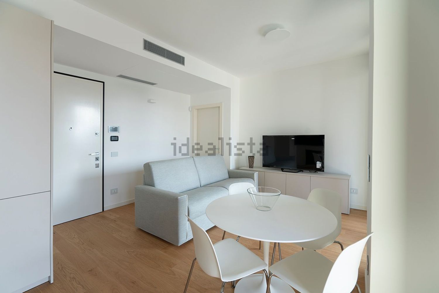 appartamento in affitto a Milano in zona Lorenteggio