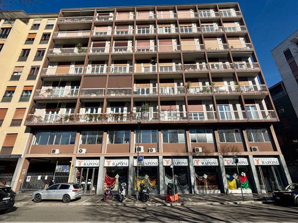 ufficio in affitto a Milano