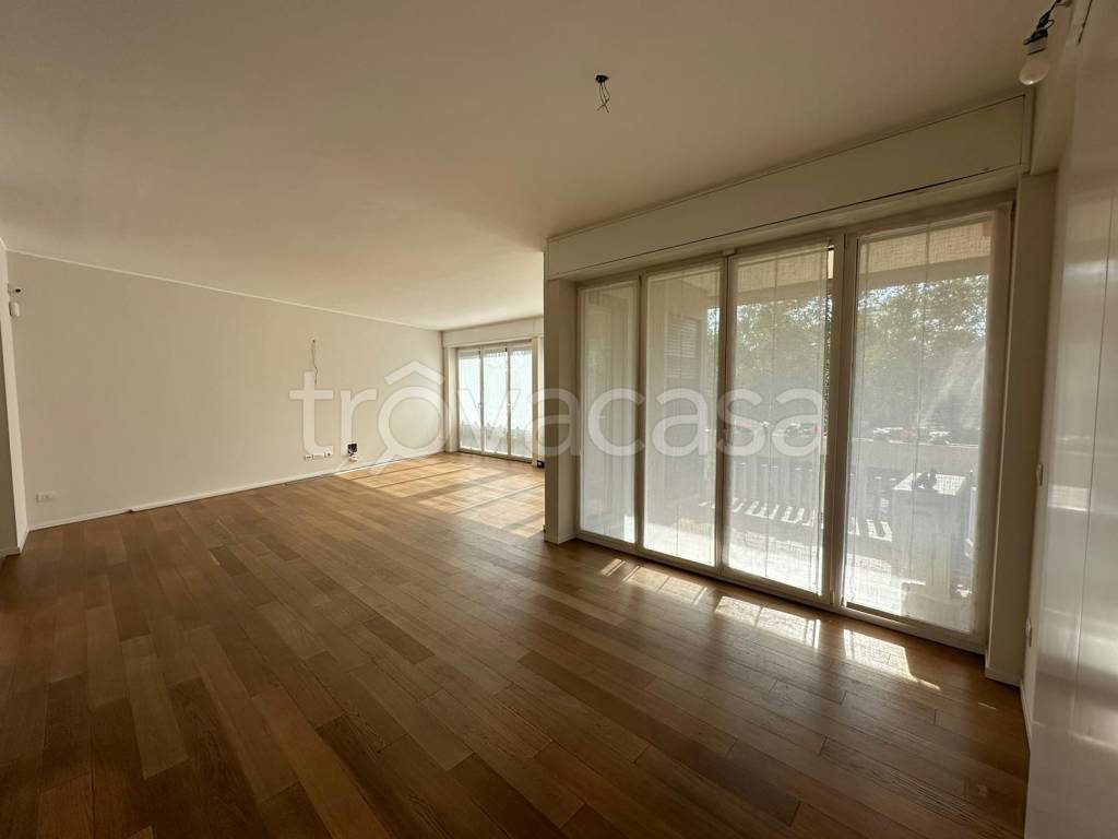 appartamento in affitto a Milano in zona Sempione