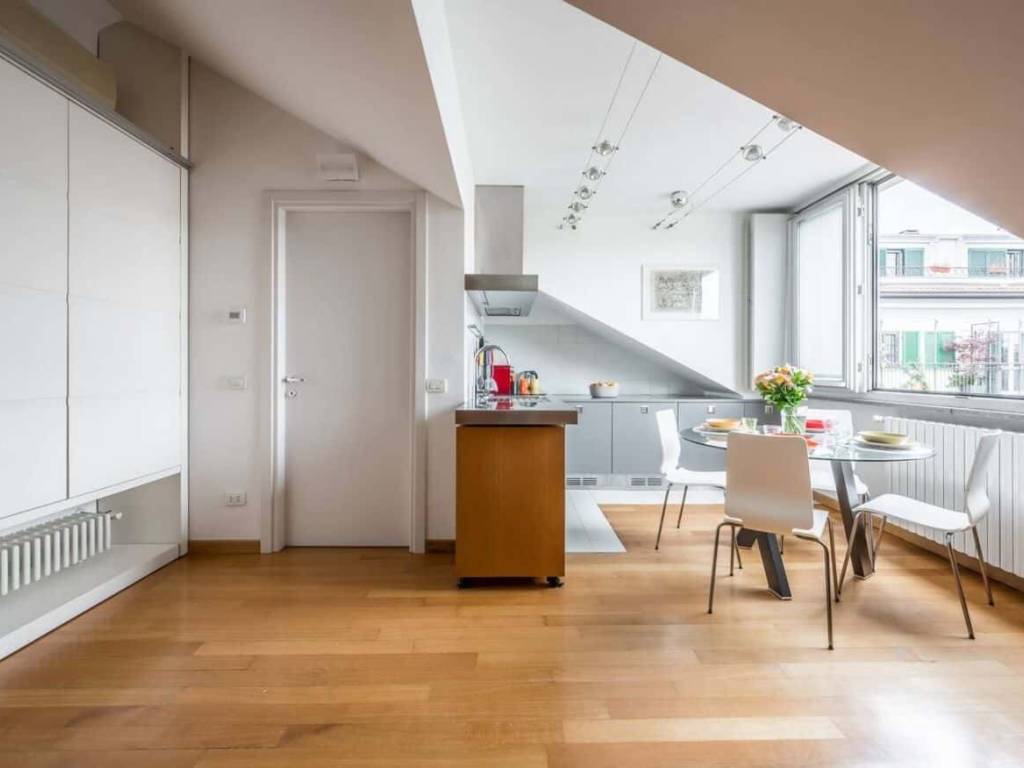 appartamento in affitto a Milano in zona Centro Direzionale