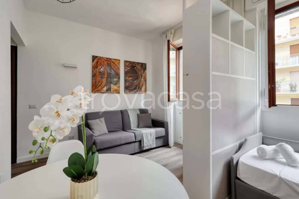 appartamento in affitto a Milano in zona Sant'Ambrogio