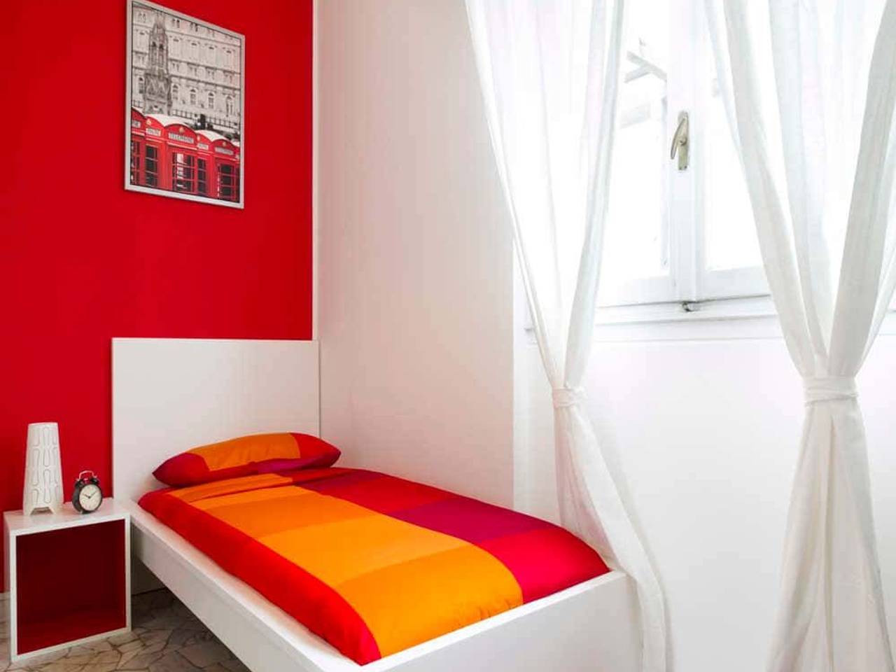 negozio in affitto a Milano in zona Maggiolina