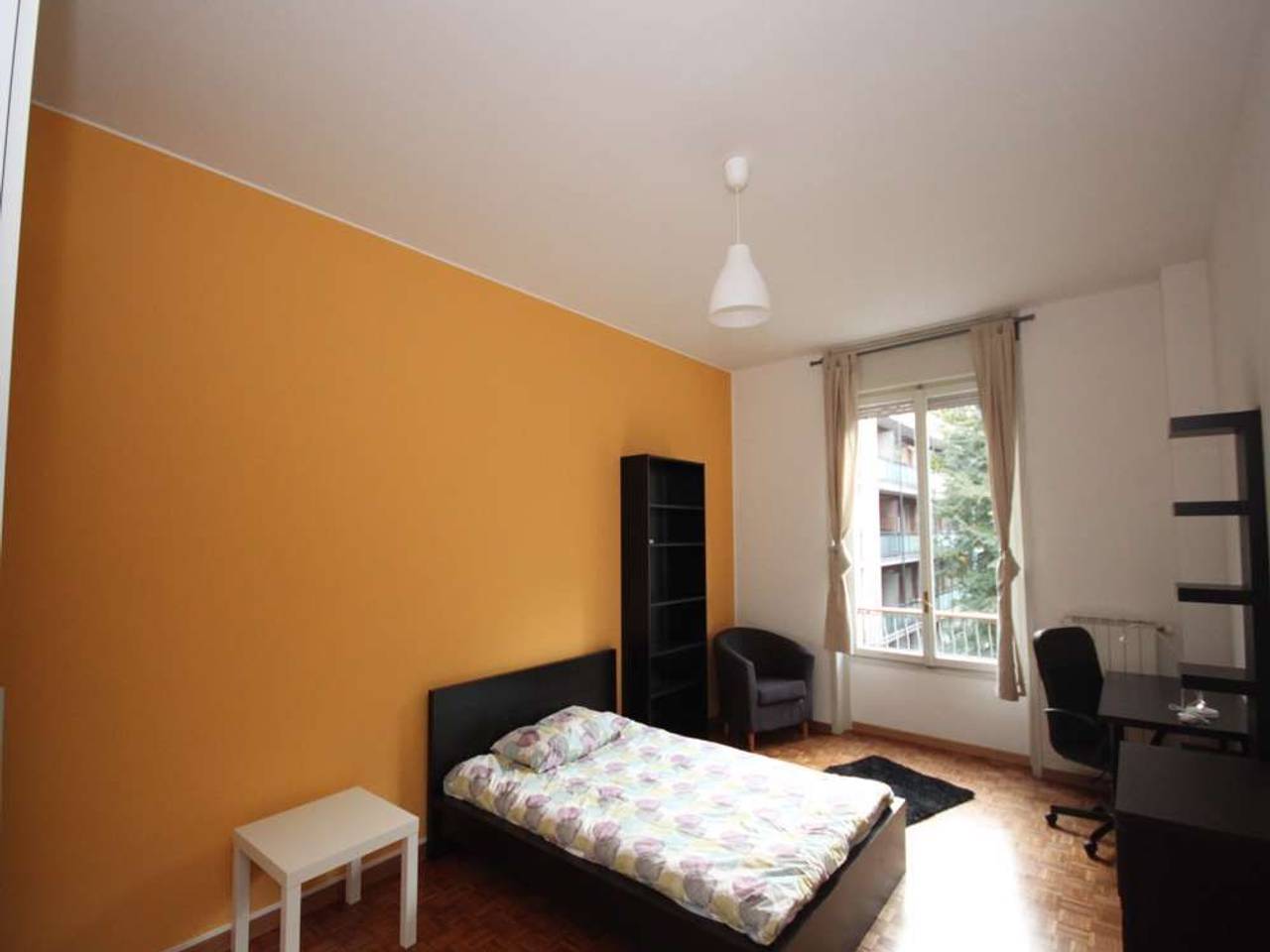 negozio in affitto a Milano in zona Solari