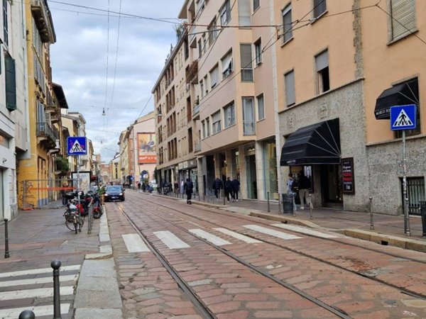 negozio in affitto a Milano
