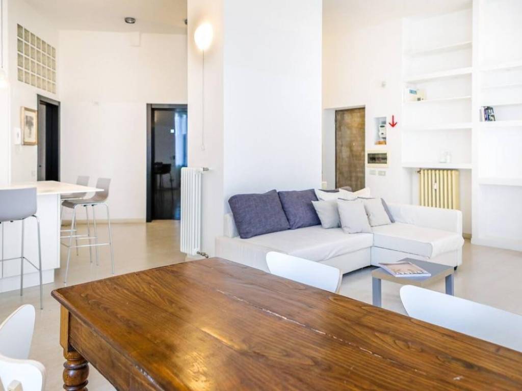 appartamento in affitto a Milano in zona Centro Direzionale