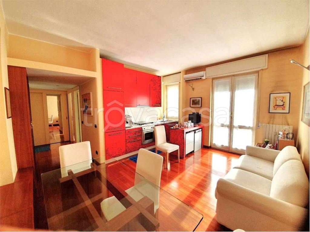 appartamento in affitto a Milano in zona Rembrandt