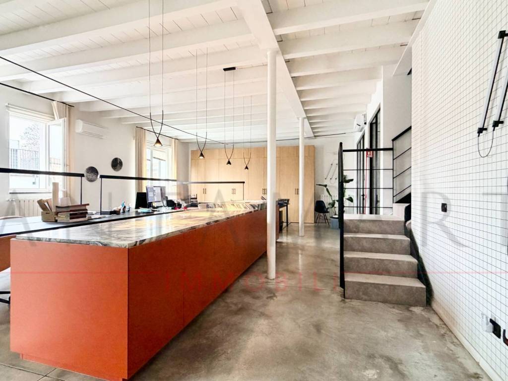 ufficio in affitto a Milano