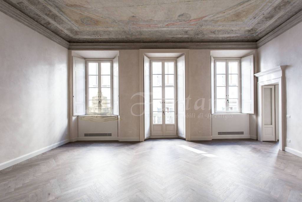 appartamento in affitto a Milano in zona Sant'Ambrogio