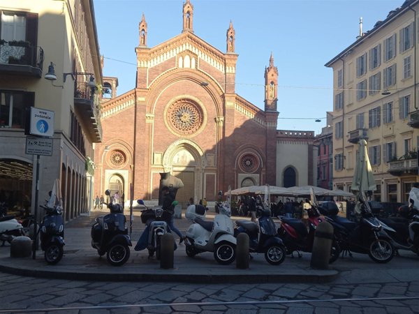 appartamento in affitto a Milano in zona Cadorna