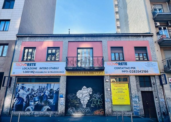 intera palazzina in affitto a Milano in zona Lorenteggio