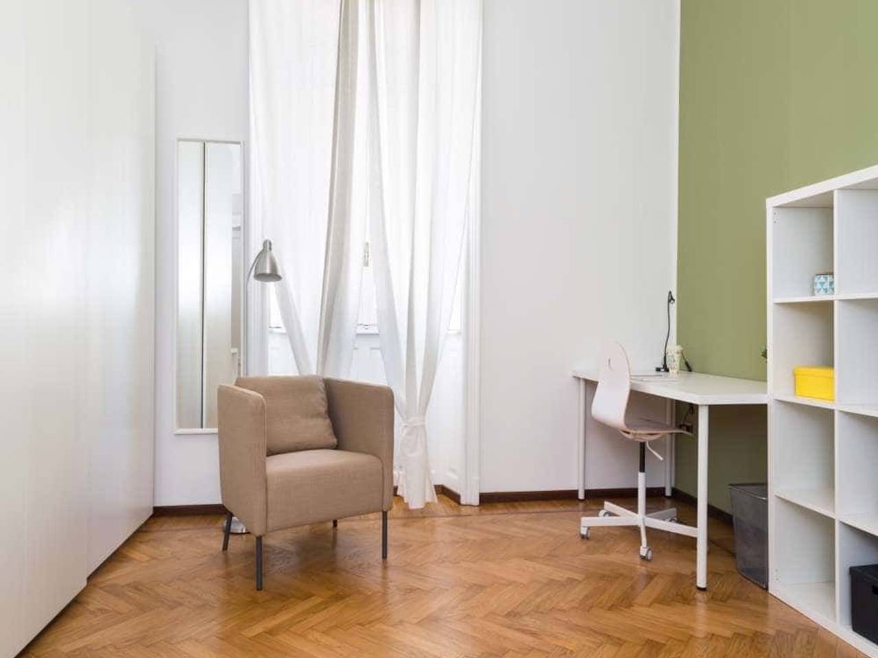 negozio in affitto a Milano in zona Loreto