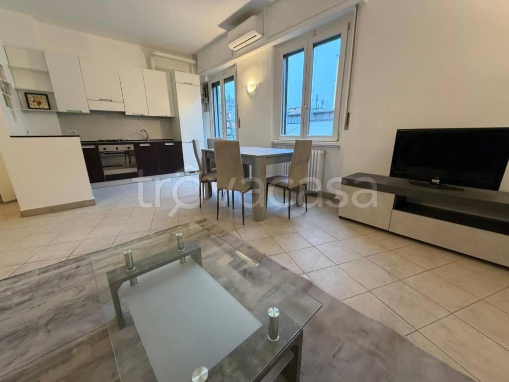 appartamento in affitto a Milano