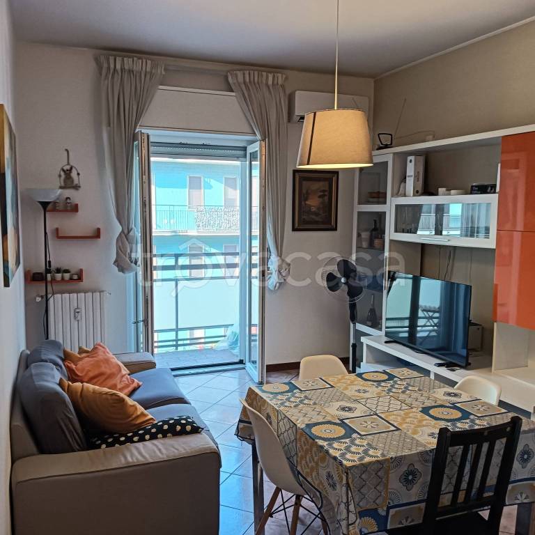 appartamento in affitto a Milano in zona Corvetto