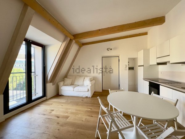 appartamento in affitto a Milano in zona Isola