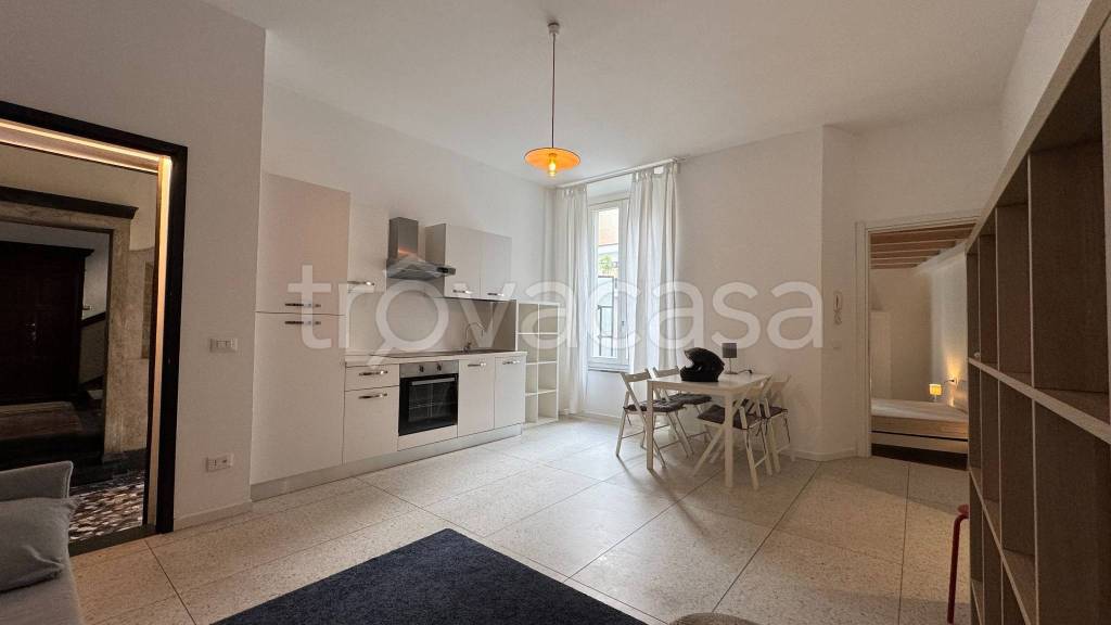 appartamento in affitto a Milano in zona XXII Marzo