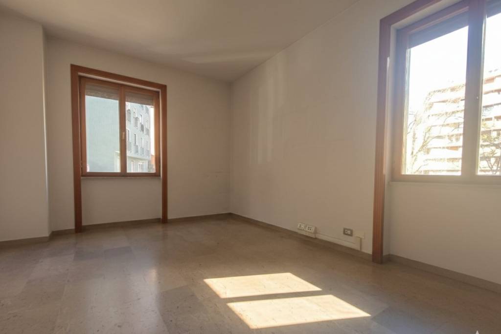 ufficio in affitto a Milano