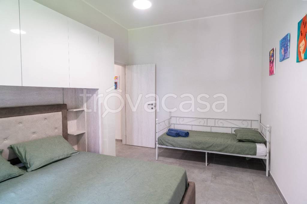 appartamento in affitto a Milano in zona Famagosta