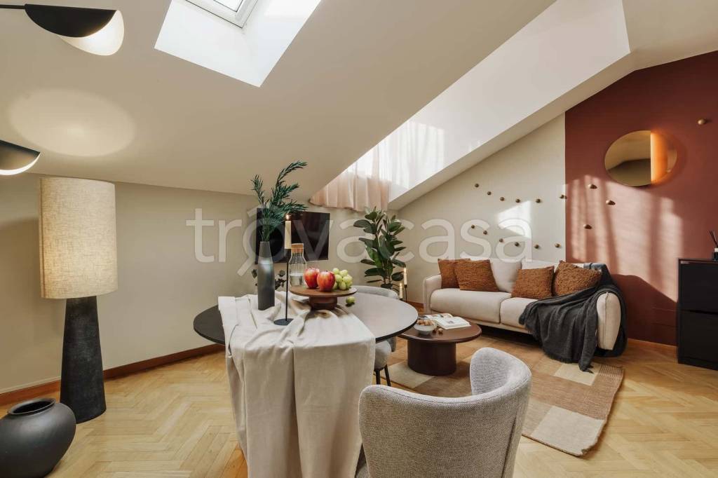 appartamento in affitto a Milano