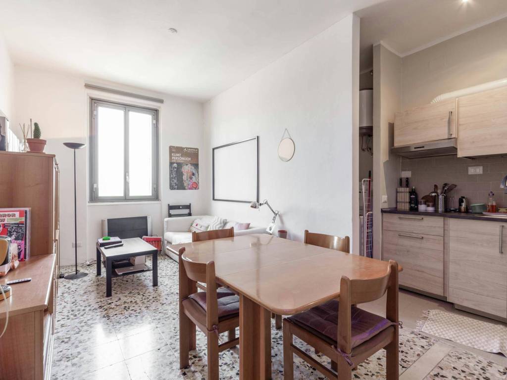 appartamento in affitto a Milano in zona Vigentino