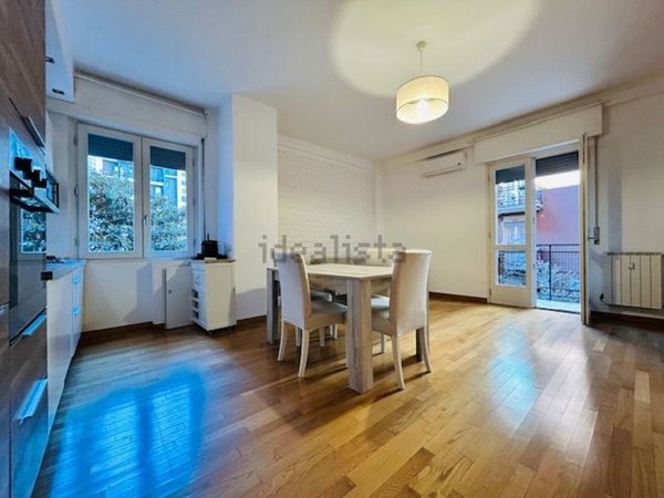 appartamento in affitto a Milano in zona Lorenteggio