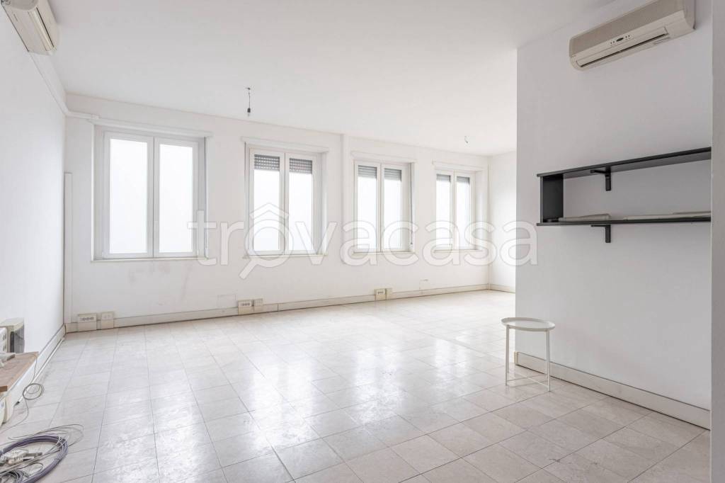 ufficio in affitto a Milano in zona Cadorna