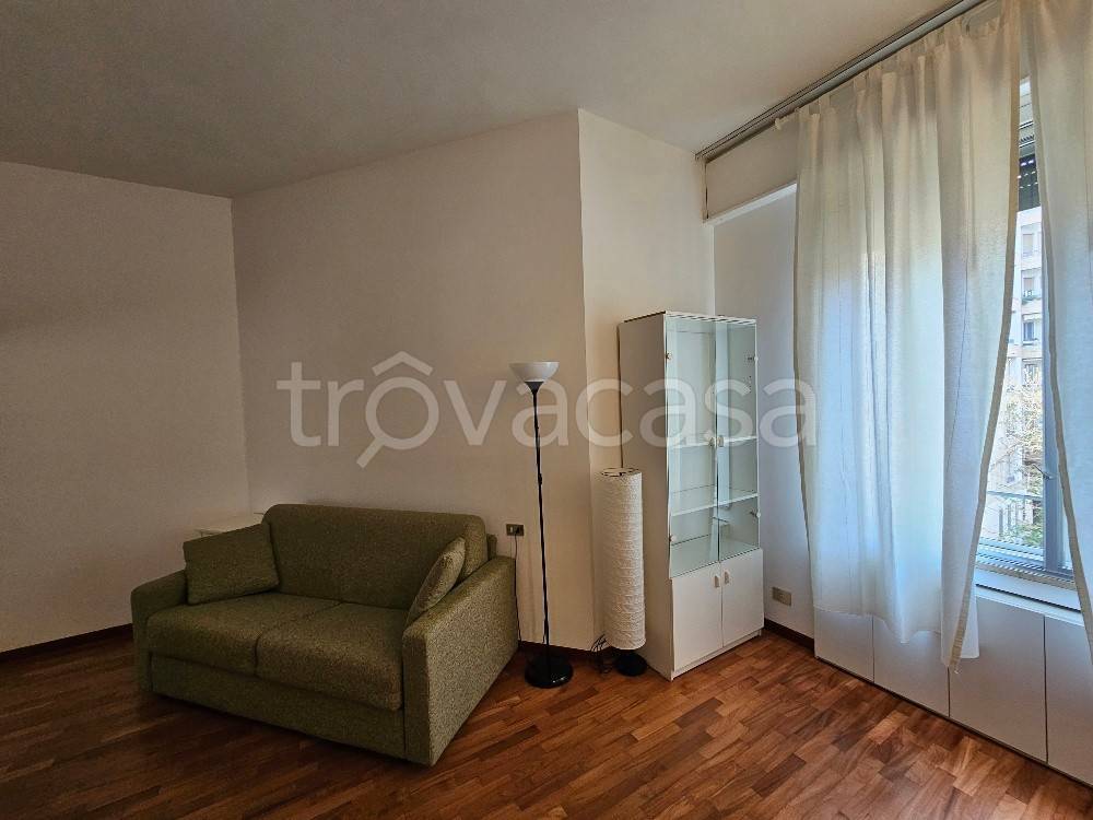 appartamento in affitto a Milano in zona Porta Nuova