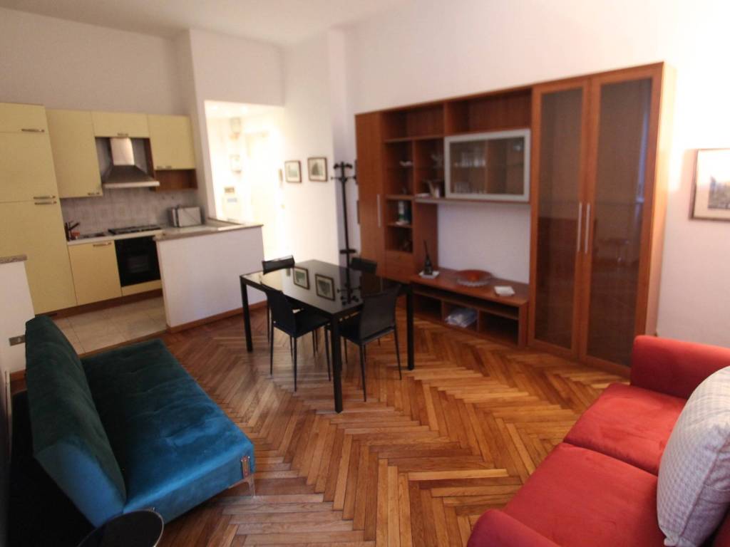 appartamento in affitto a Milano in zona Porta Nuova