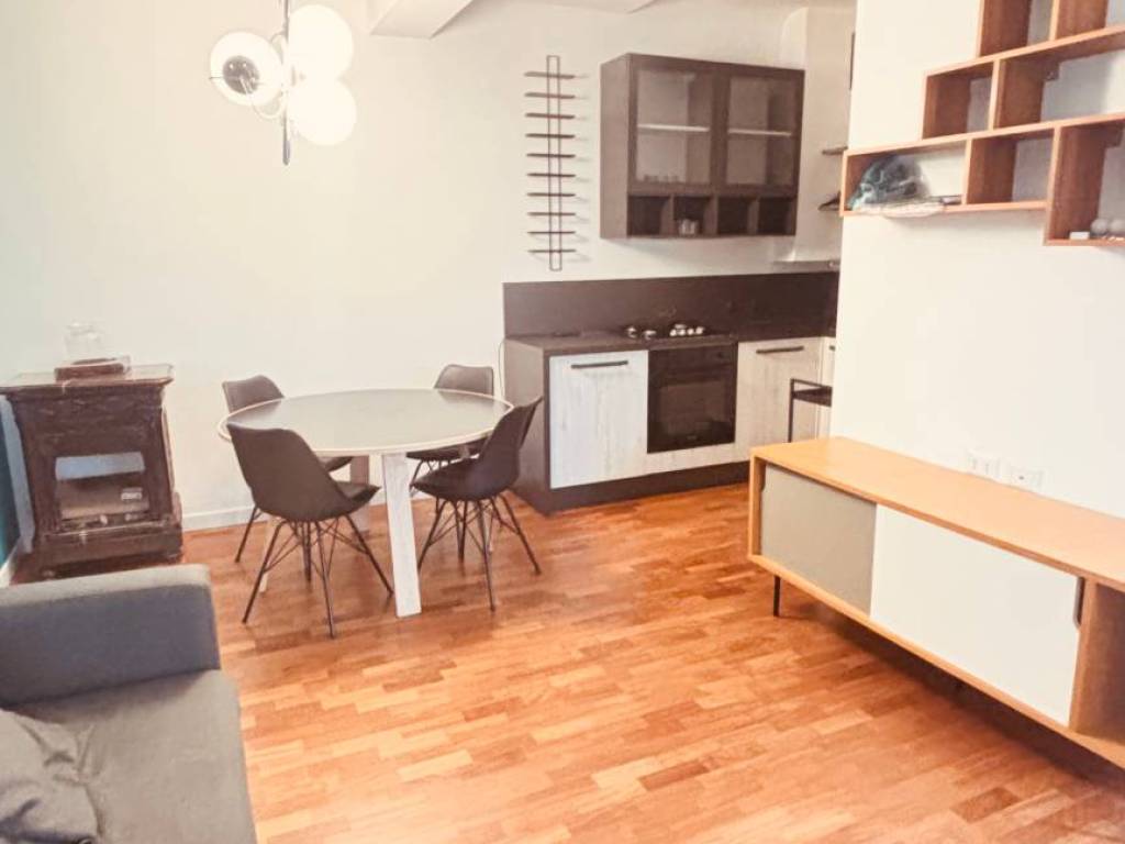 appartamento in affitto a Milano in zona Guastalla