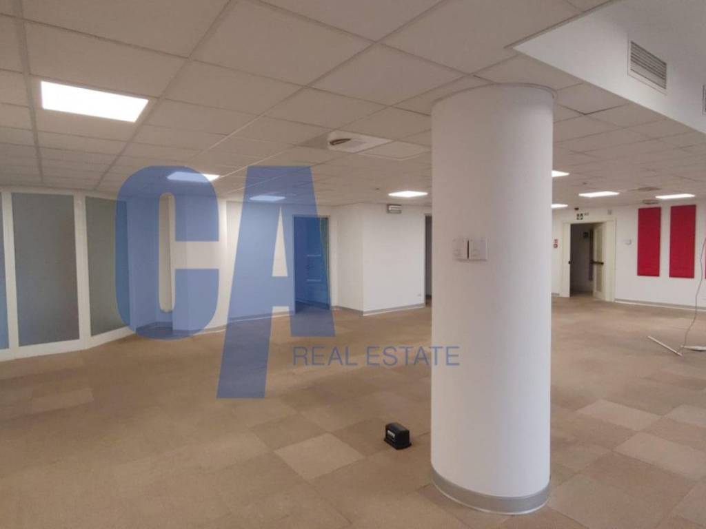 ufficio in affitto a Milano