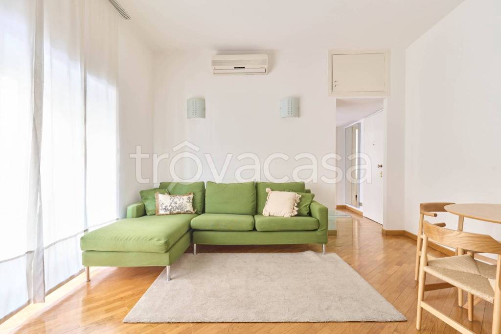 appartamento in affitto a Milano in zona Porta Venezia