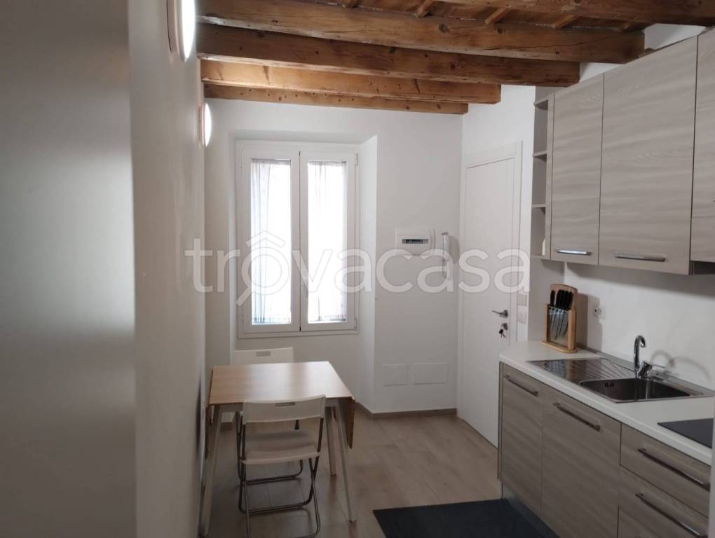 appartamento in affitto a Milano in zona Porta Garibaldi