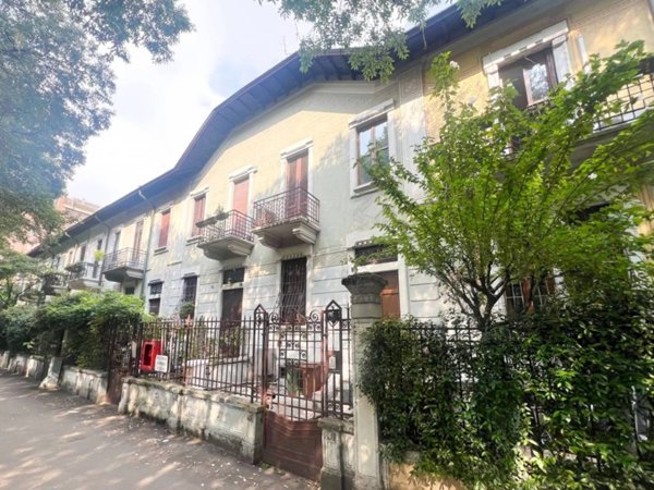 casa indipendente in affitto a Milano