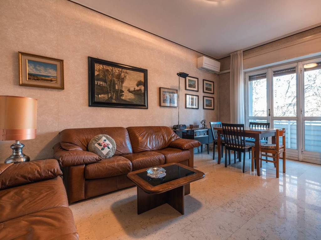 appartamento in affitto a Milano in zona Isola