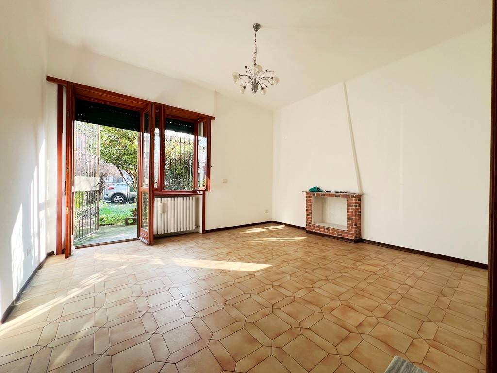 casa indipendente in affitto a Milano in zona QT8