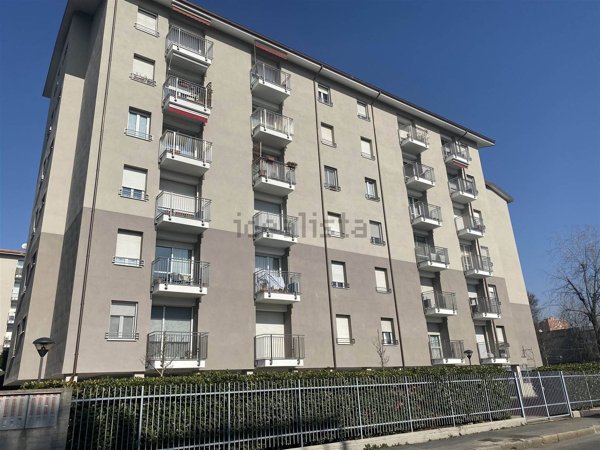 appartamento in affitto a Milano in zona Trenno