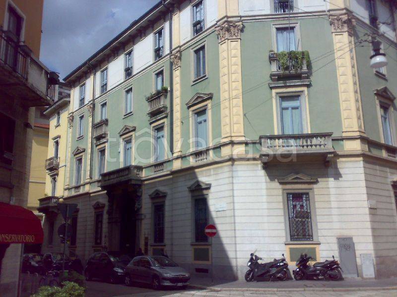 ufficio in affitto a Milano